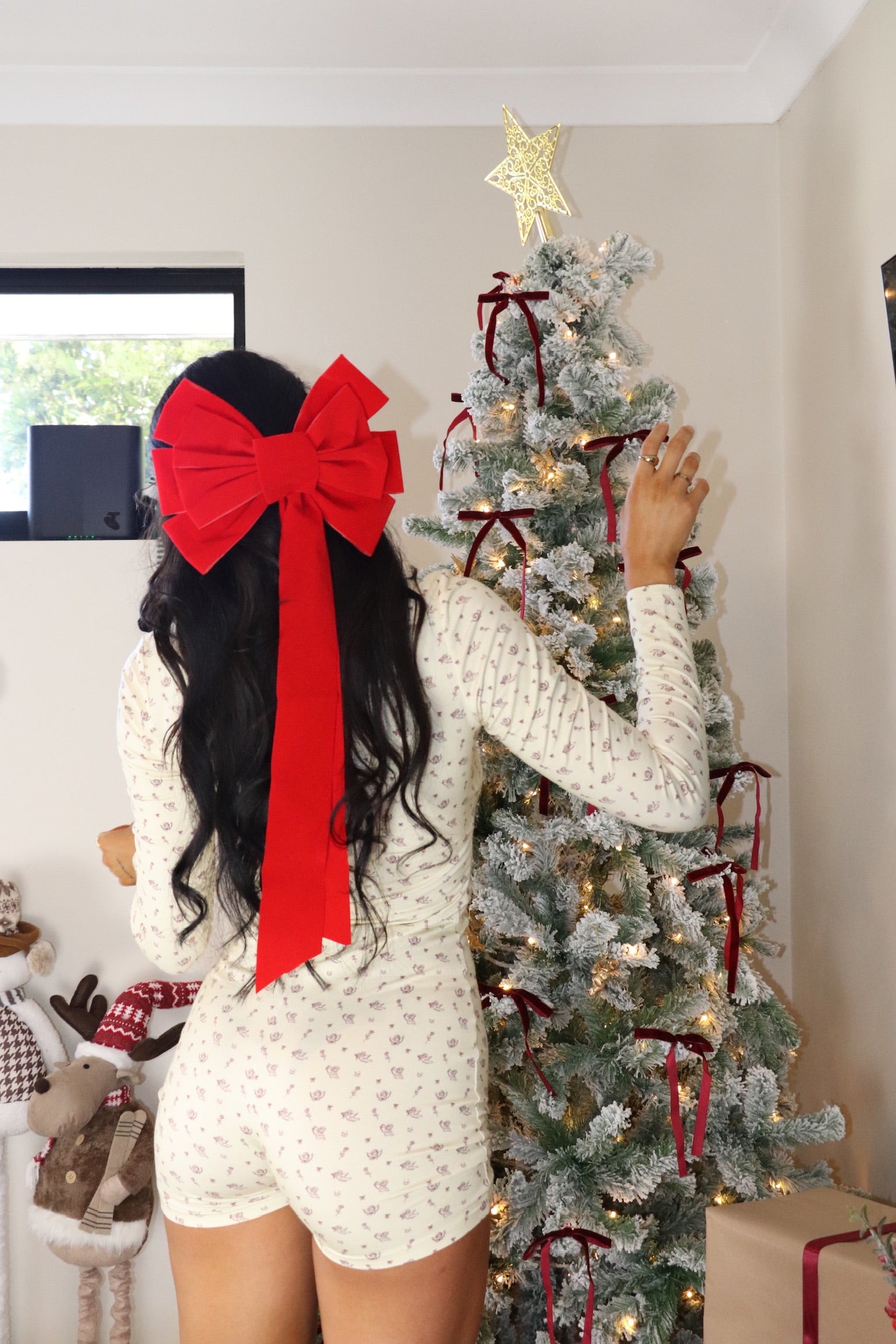 Executive Muse In Cherry